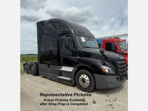 2022 Freightliner Cascadia 126 - 490,675 Miles