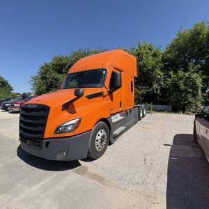 2022 Freightliner Cascadia 126 - 486,407 Miles