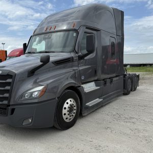 2022 Freightliner Cascadia 126 - 480,461 Miles