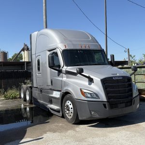 2022 Freightliner Cascadia 126 - 463,830 Miles
