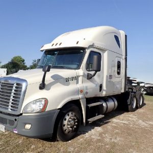 2020 FREIGHTLINER Cascadia - 319,417 Miles