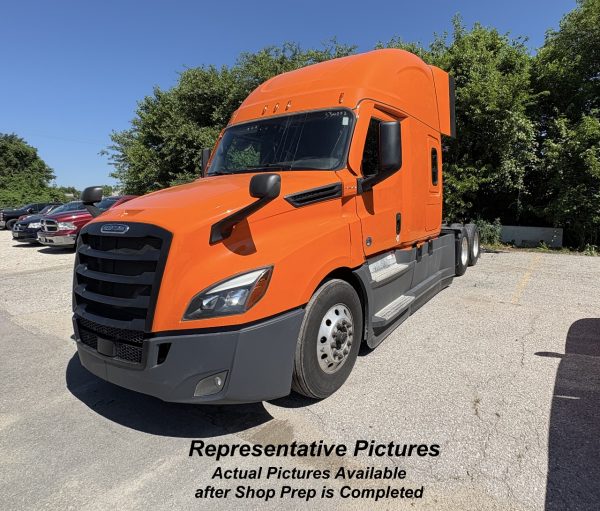 2022 Freightliner Cascadia 126 - 475,607 Miles